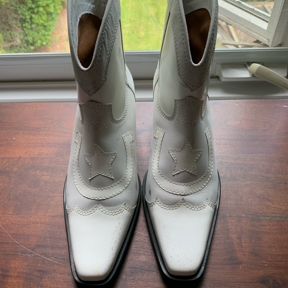 Ganni Shoes - Ganni white cowboy boots 38 / 8